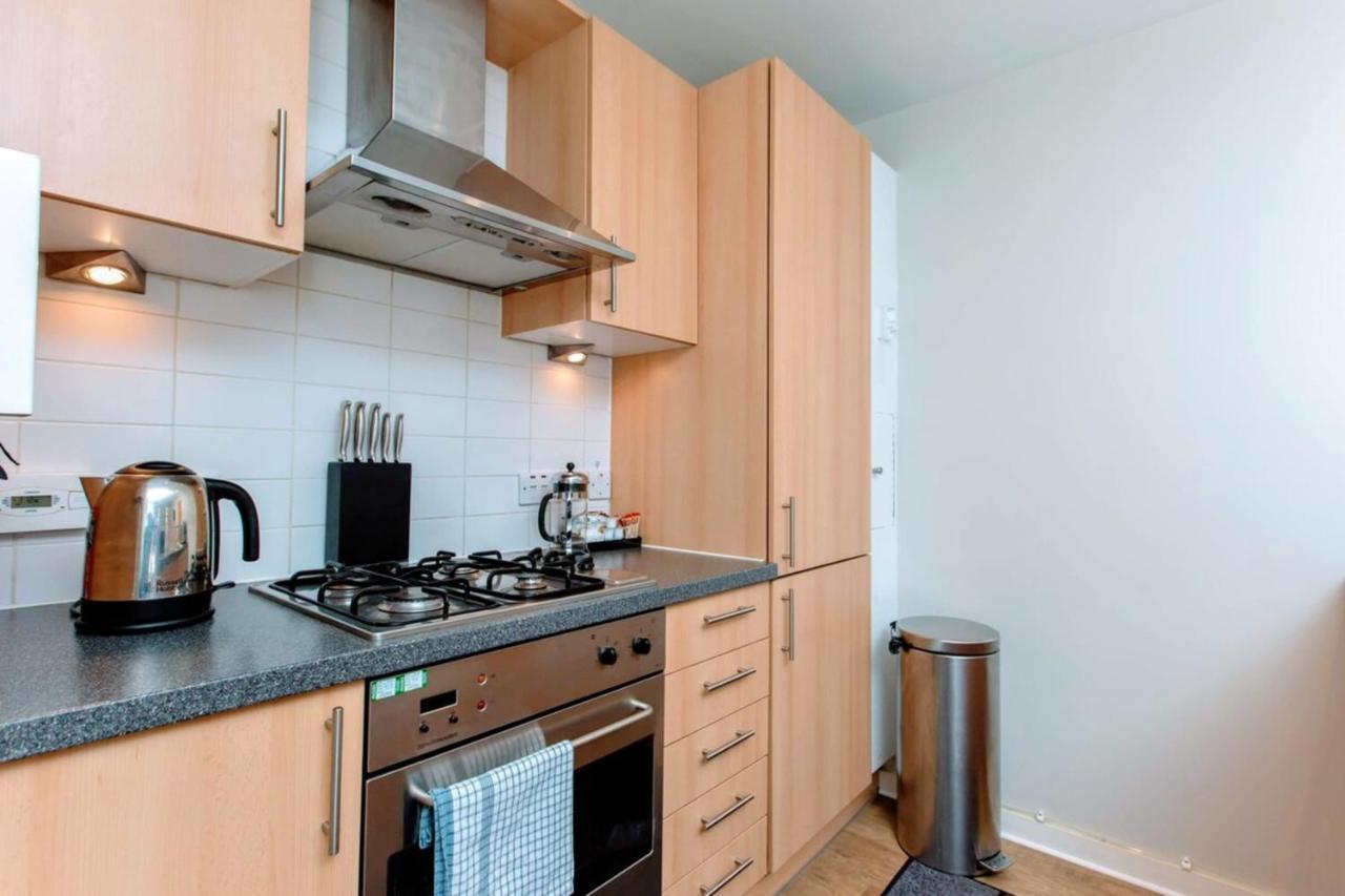 Bright And Stylish Apartment - Old Town Единбург Екстер'єр фото